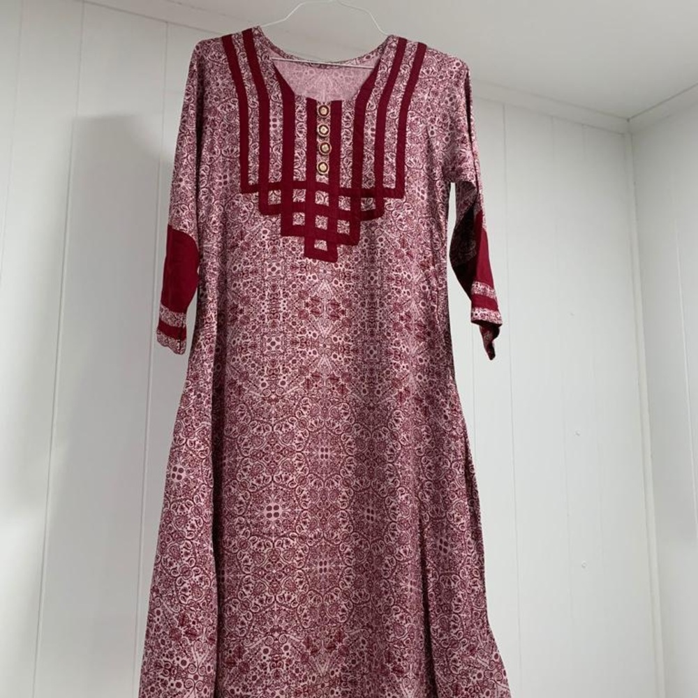 Elegant Red Patterned Women's Dress